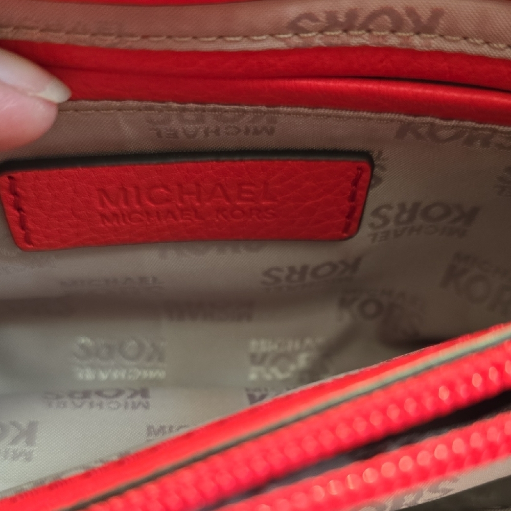 Michael Kors Orange and Brown Fulton Shoulder Bag, Preowned - Picture 8 of 15